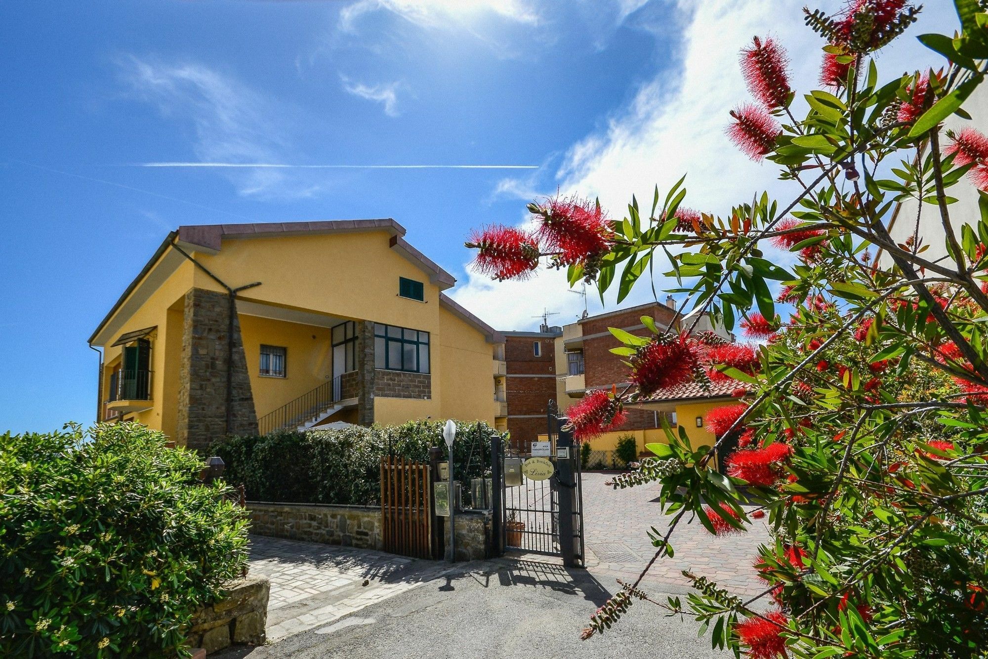 كاستيغليون ديلا بيسكايا B&B Livia المظهر الخارجي الصورة
